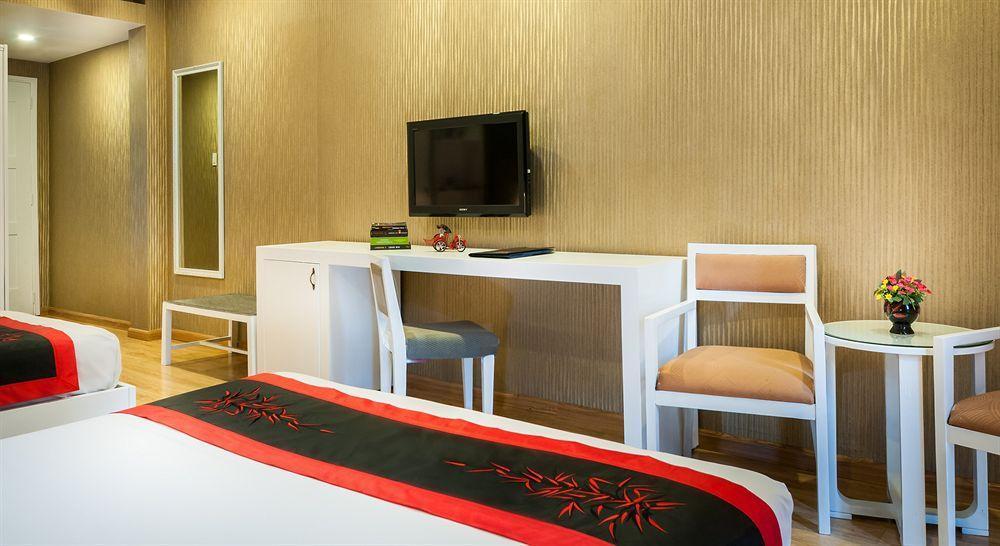 Saga Hotel Ho Či Minovo Město Exteriér fotografie